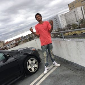 Meet your Posher, Jason